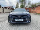 Toyota Camry 2019 года за 14 700 000 тг. в Усть-Каменогорск