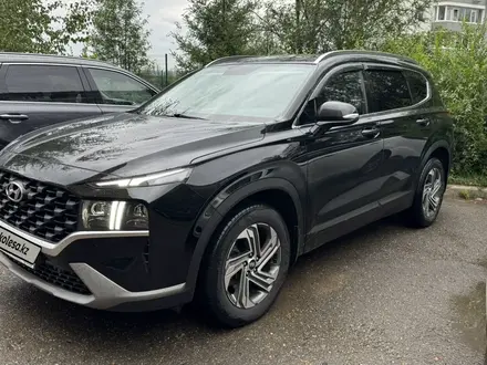 Hyundai Santa Fe 2021 года за 13 200 000 тг. в Усть-Каменогорск – фото 2