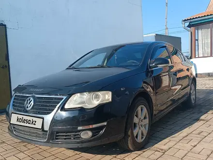 Volkswagen Passat 2007 года за 3 600 000 тг. в Астана – фото 4