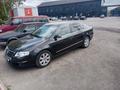 Volkswagen Passat 2005 годаүшін4 100 000 тг. в Караганда – фото 3