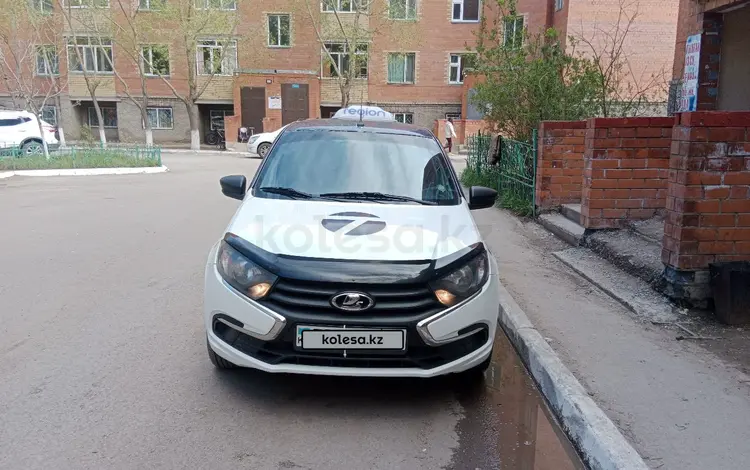 ВАЗ (Lada) Granta 2190 2019 годаүшін3 200 000 тг. в Астана