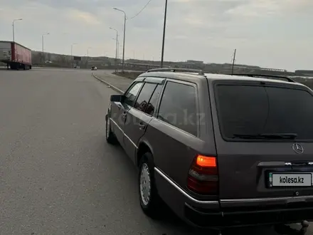 Mercedes-Benz E 230 1991 года за 1 520 000 тг. в Алматы – фото 5