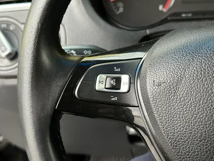 Volkswagen Polo 2017 года за 5 250 000 тг. в Актобе – фото 13
