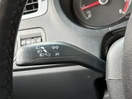 Volkswagen Polo 2017 года за 5 250 000 тг. в Актобе – фото 18