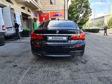 BMW 750 2012 года за 16 000 000 тг. в Алматы – фото 5