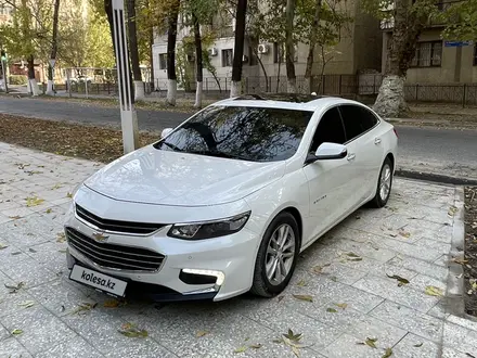 Chevrolet Malibu 2017 года за 9 000 000 тг. в Шымкент – фото 2