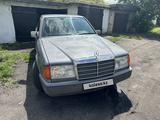 Mercedes-Benz E 200 1992 годаүшін1 500 000 тг. в Шахтинск – фото 2