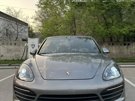 Porsche Cayenne 2011 года за 17 000 000 тг. в Алматы – фото 2