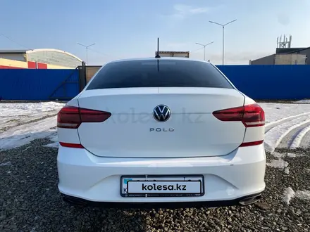 Volkswagen Polo 2021 года за 4 972 000 тг. в Астана – фото 2