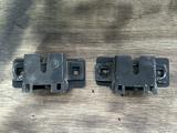 Замки капота на Land Rover Range Rover sport L320. за 8 000 тг. в Алматы