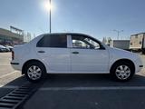 Skoda Fabia 2003 года за 2 500 000 тг. в Алматы – фото 2
