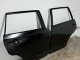 Дверь задняя на TOYOTA RAV за 325 000 тг. в Алматы – фото 2