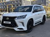 Lexus LX 570 2016 года за 39 000 000 тг. в Алматы