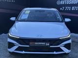 Hyundai Elantra 2022 года за 10 400 000 тг. в Актобе – фото 2
