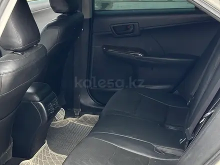 Toyota Camry 2016 года за 8 000 000 тг. в Актау – фото 17
