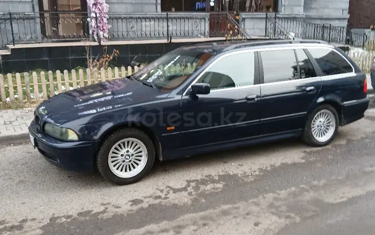 BMW 520 2001 годаfor3 900 000 тг. в Астана