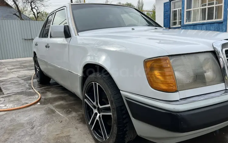 Mercedes-Benz E 200 1992 годаүшін1 300 000 тг. в Шу