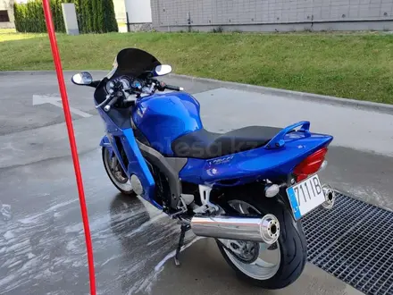 Honda  CBR 1100 2000 года за 2 250 000 тг. в Петропавловск – фото 6