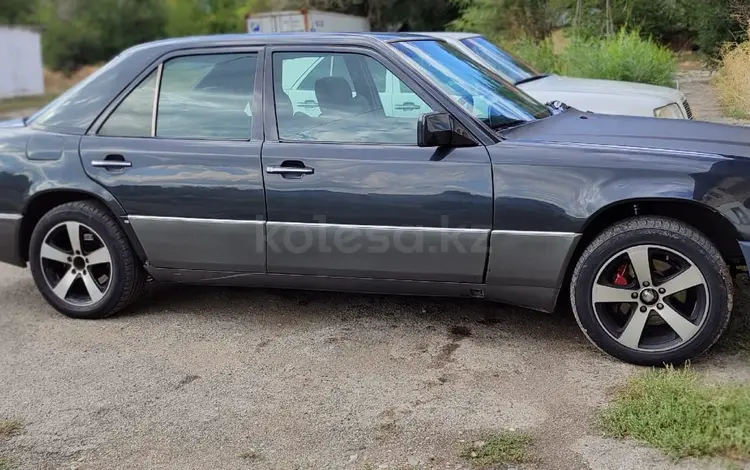 Mercedes-Benz E 280 1993 года за 800 000 тг. в Талдыкорган
