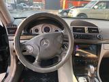 Mercedes-Benz E 320 2003 годаfor5 250 000 тг. в Алматы – фото 5