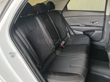 Hyundai Elantra 2022 года за 7 030 950 тг. в Шымкент – фото 10