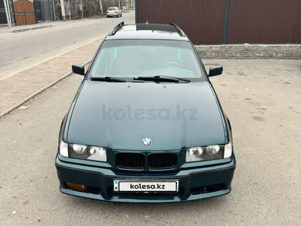 BMW 320 1995 года за 3 200 000 тг. в Алматы – фото 3