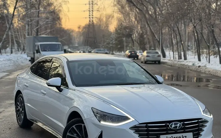 Hyundai Sonata 2020 годаfor11 999 999 тг. в Алматы