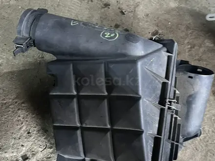 Корпус воздушного фильтра воздуховод w210 w202 за 10 000 тг. в Алматы – фото 6