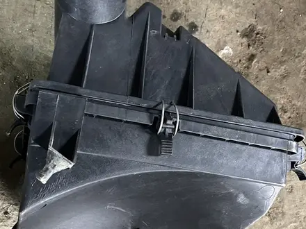 Корпус воздушного фильтра воздуховод w210 w202 за 10 000 тг. в Алматы – фото 5