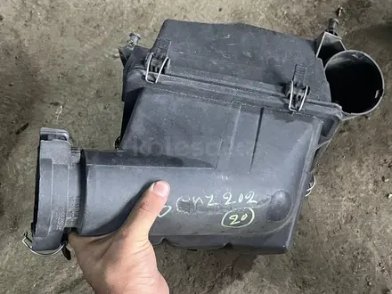 Корпус воздушного фильтра воздуховод w210 w202 за 10 000 тг. в Алматы – фото 4