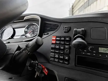 FAW  Зерновоз J6P CA3250 30 м3 2026 года за 33 500 000 тг. в Астана – фото 24