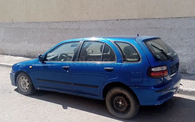 Nissan Almera 1998 годаfor600 000 тг. в Косшы