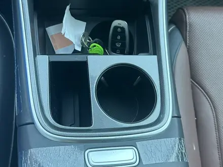 Hyundai Santa Fe 2023 года за 14 300 000 тг. в Караганда – фото 4