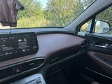 Hyundai Santa Fe 2023 года за 14 300 000 тг. в Караганда – фото 3