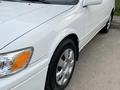Toyota Camry 2000 года за 3 400 000 тг. в Алматы – фото 8