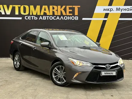 Toyota Camry 2016 года за 9 250 000 тг. в Атырау – фото 4