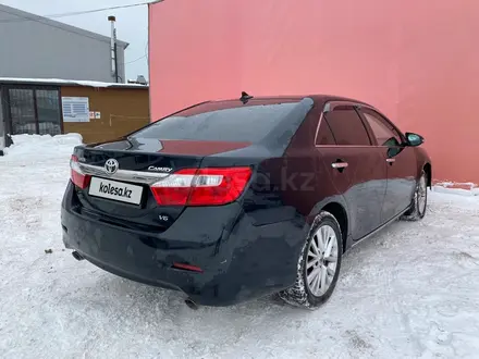 Toyota Camry 2013 года за 8 287 500 тг. в Астана – фото 4