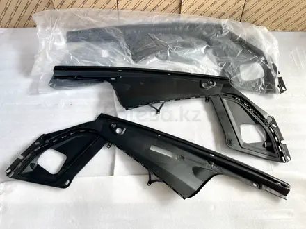 Кожух замка капота BMW F10 БМВ Ф10 за 13 000 тг. в Шымкент
