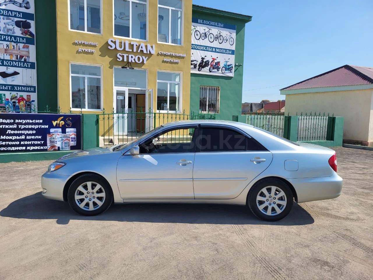 Toyota Camry 2003 г.