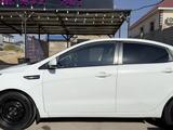 Kia Rio 2015 года за 5 100 000 тг. в Шымкент – фото 2