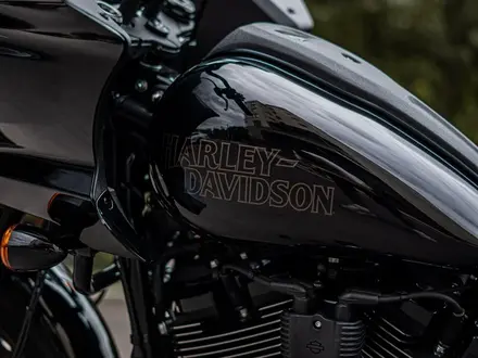 Harley-Davidson  Low Rider ST 117 2023 года за 19 000 000 тг. в Алматы – фото 18