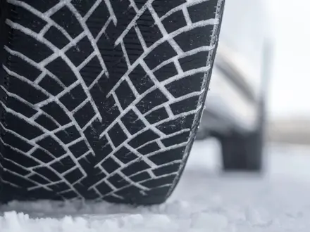 Nokian Tyres Hakkapeliitta R5 235/55 R19 за 220 000 тг. в Семей – фото 4