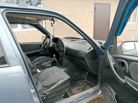 Chevrolet Niva 2011 года за 2 800 000 тг. в Астана – фото 4