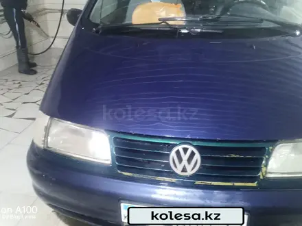 Volkswagen Sharan 1997 года за 1 900 000 тг. в Кызылорда – фото 5