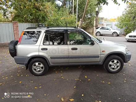 Honda CR-V 1997 года за 2 650 000 тг. в Алматы – фото 11