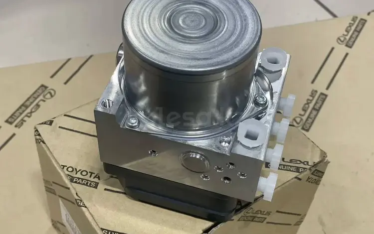 Блок ABS Lexus LX600 LX500d 2021-2025 за 1 000 тг. в Алматы