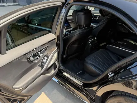 Mercedes-Benz S 450 2023 года за 70 000 000 тг. в Астана – фото 16