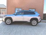 Toyota Corolla Cross 2021 года за 10 200 000 тг. в Байконыр – фото 4