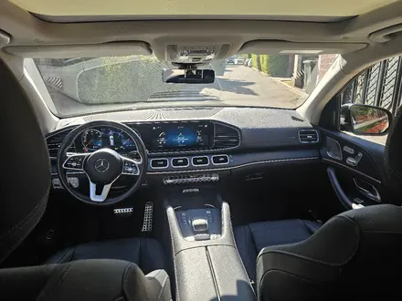 Mercedes-Benz GLS 450 2024 года за 58 000 000 тг. в Алматы – фото 9
