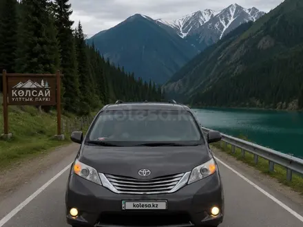 Toyota Sienna 2012 года за 12 000 000 тг. в Кызылорда – фото 2